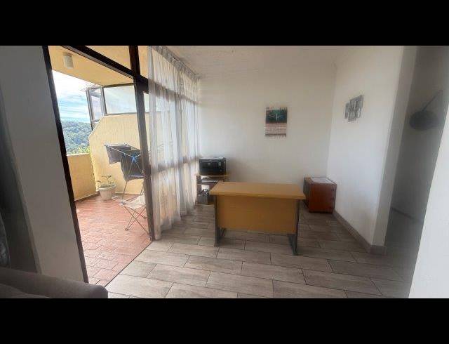 2 BEDROOM PROPERTY TO RENT IN PARADISE VALLEY